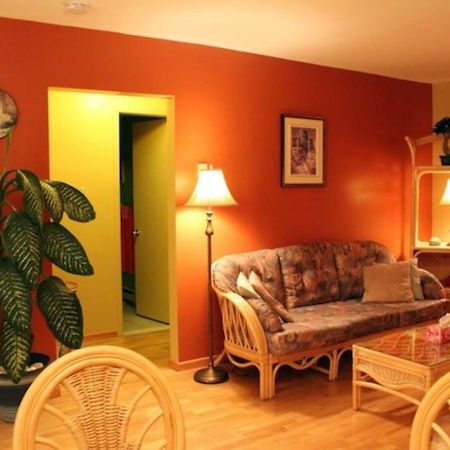 Magog Lovely Vacation Home Екстер'єр фото